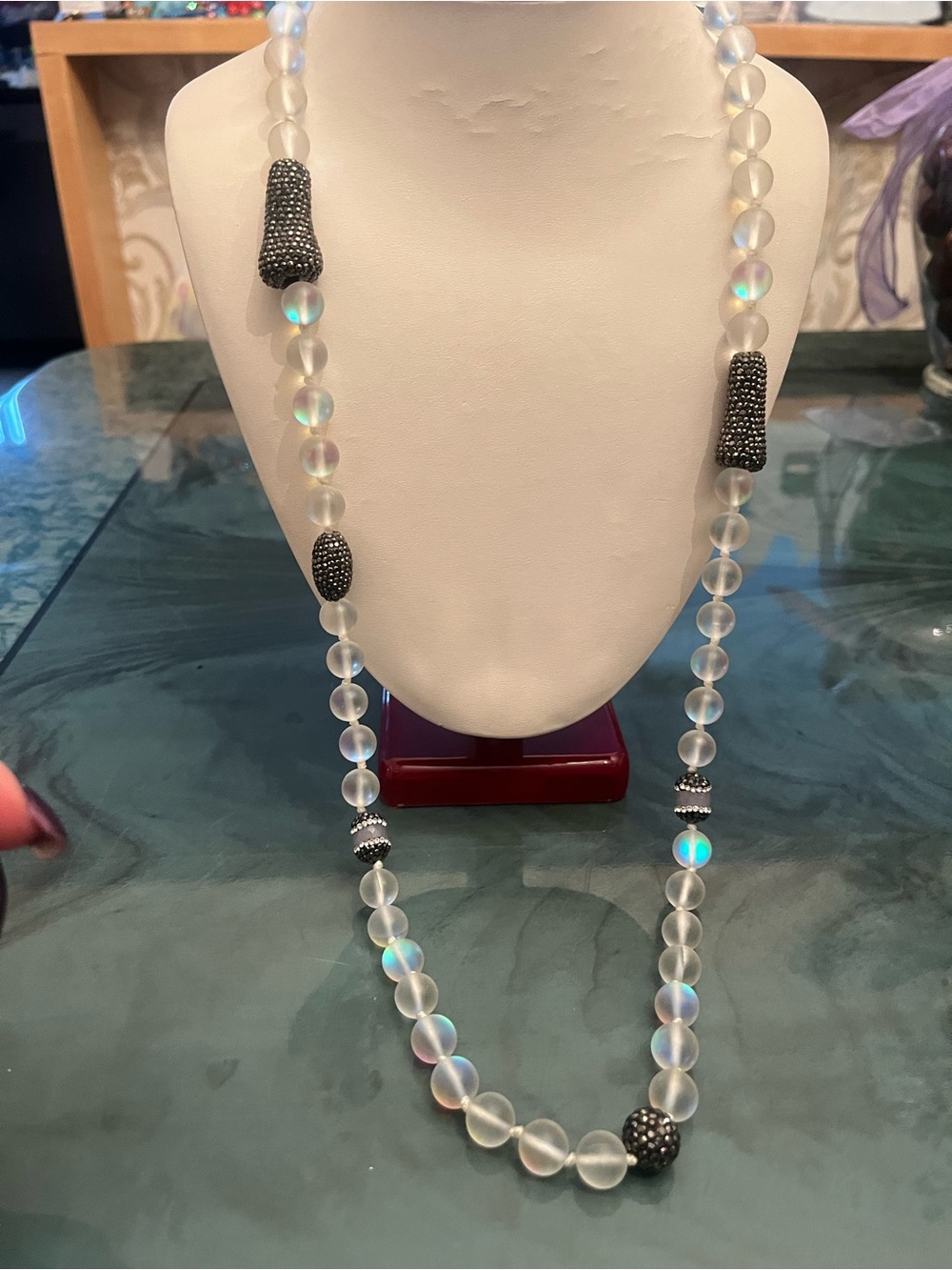 Elegant Frosted Bead Necklace with Black Accent Beads